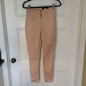 Hi rise skinny pants never worn
